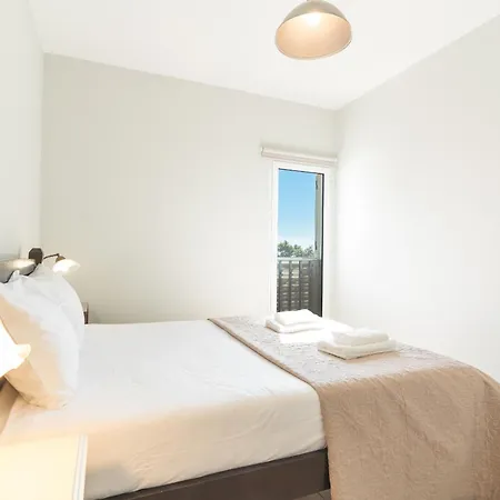 Apartment Bays Secrets By Ah *